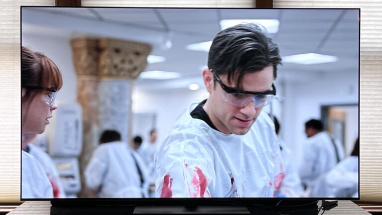 LG G5 OLED TV showing image of doctor in operating room